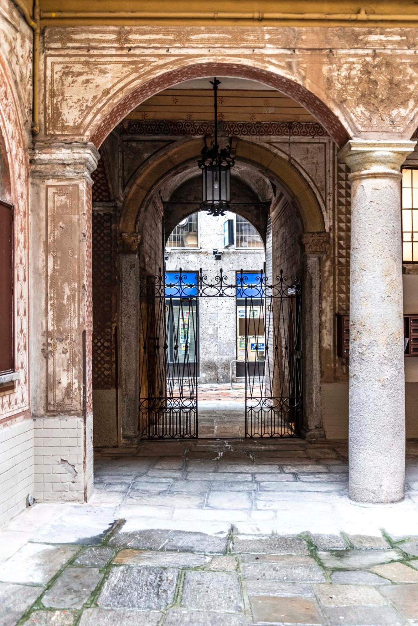 Dream Suites Milano Duomo Buitenkant foto